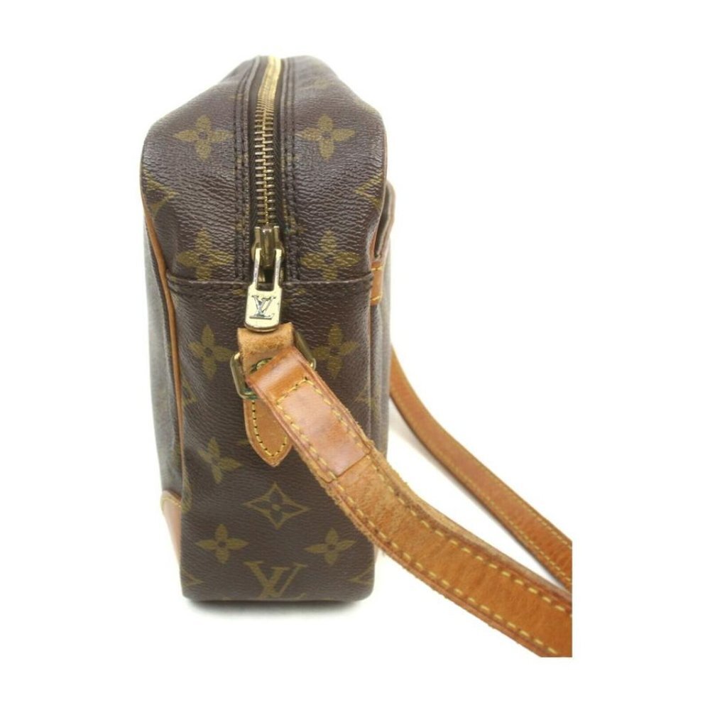Louis Vuitton Monogram Trocadero 27 Crossbody Bag - Picture 7 of 12